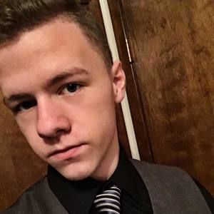 Meet your Posher, Carson